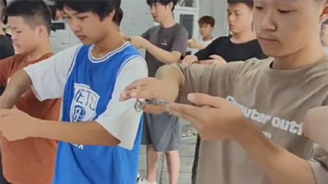 美发师口才不好，如何提升业绩？