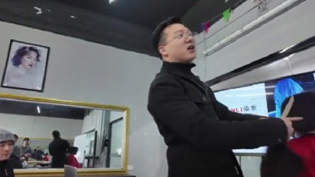 掌握美发技能，让你的人生从此与众不同