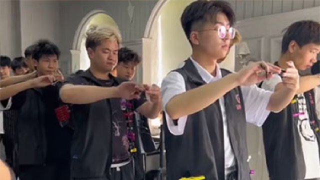 从新手小白到顶尖美发师，都是从这些技能学起的