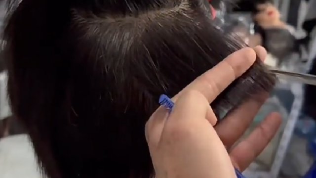 一把剪刀下的梦想，美发师必修的理发技巧 