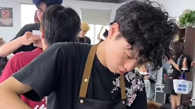 万万没想到，美发入门居然要练到手发麻 